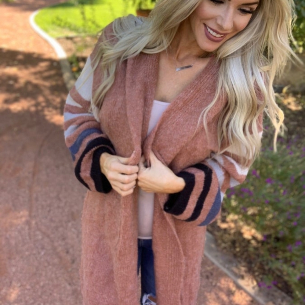 WISHLIST PINK CARIGAN